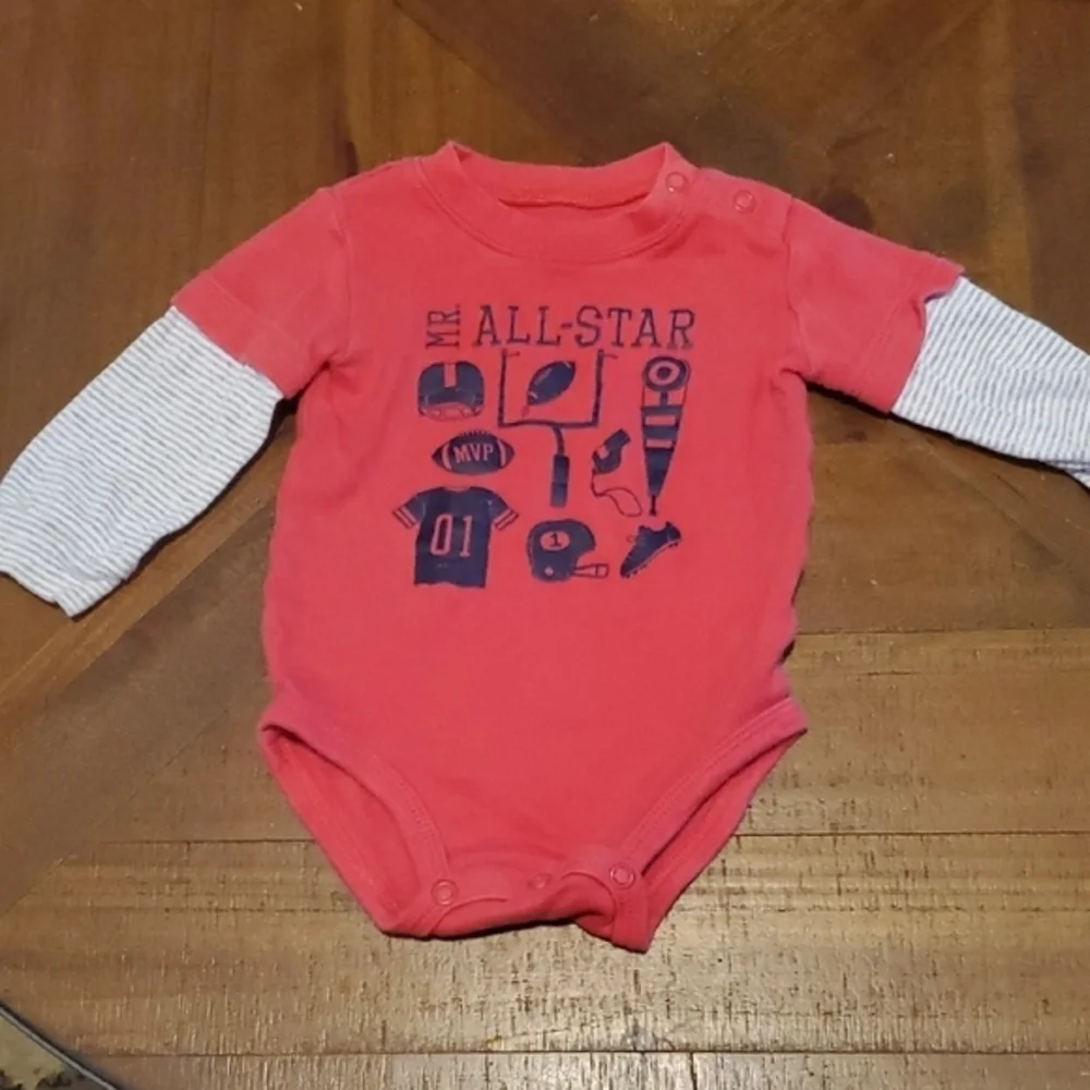 🐻    Carter's Red and White Bodysuit One Piece